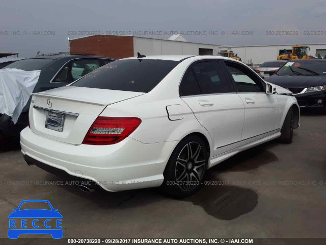 2013 Mercedes-benz C WDDGF5HB3DA793798 Bild 3