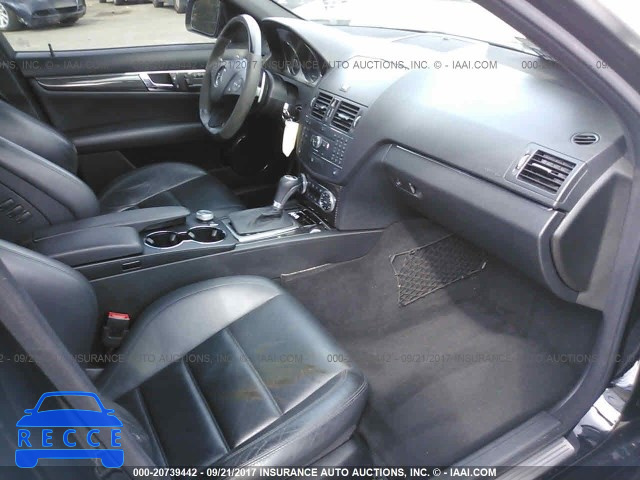 2009 Mercedes-benz C WDDGF77XX9F258602 image 4