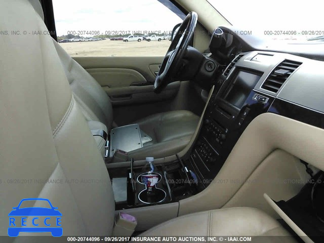 2009 Cadillac Escalade ESV 1GYFK162X9R194204 image 4