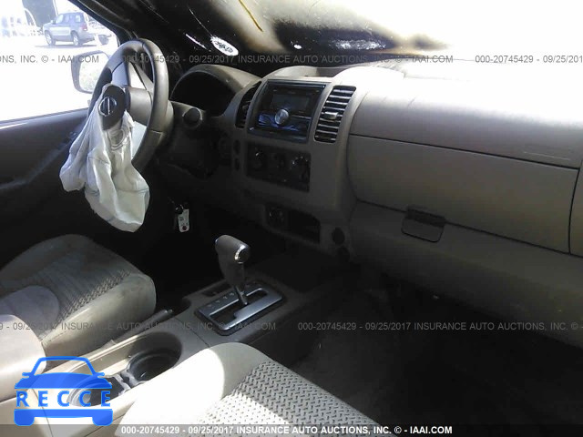 2005 Nissan Frontier KING CAB LE/SE/OFF ROAD 1N6AD06WX5C451704 image 4