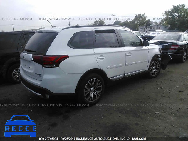 2016 Mitsubishi Outlander SE/SEL JA4AZ3A36GZ023156 зображення 3