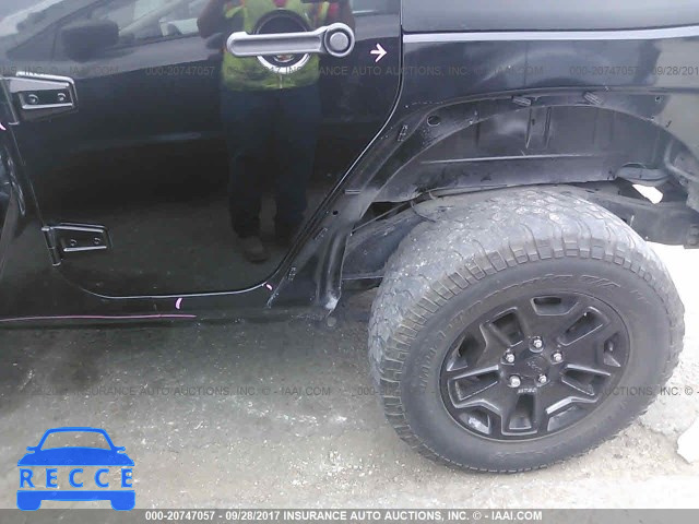 2014 Jeep Wrangler Unlimited SPORT 1C4BJWDG4EL220117 image 5