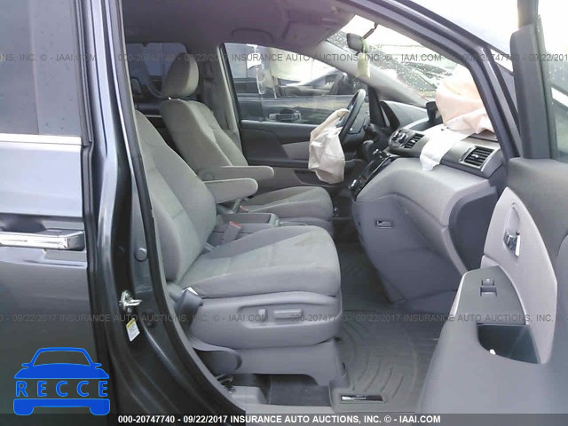 2016 Honda Odyssey SE 5FNRL5H39GB134978 зображення 4