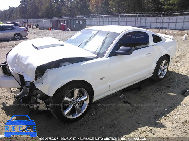 2007 Ford Mustang 1ZVHT82H175242740 image 1