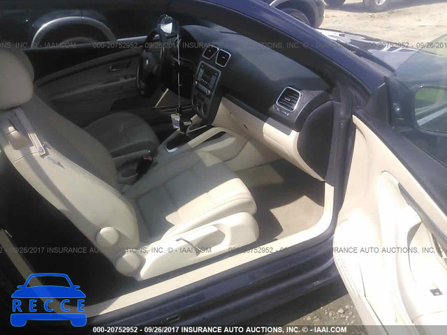 2008 VOLKSWAGEN EOS WVWBA71F38V055641 image 4