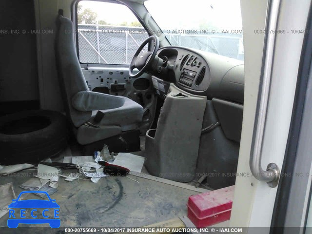 2005 FORD ECONOLINE E450 SUPER DUTY CUTWY VAN 1FDXE45P85HA23267 image 4