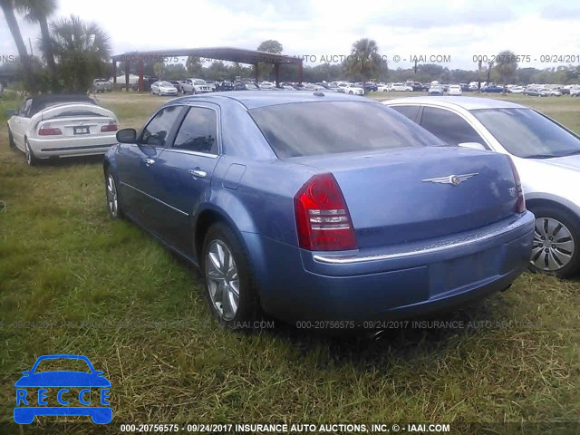 2007 Chrysler 300c 2C3KA63H47H706232 Bild 2