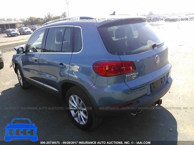 2017 VOLKSWAGEN TIGUAN WOLFSBURG WVGRV7AX5HK019250 image 2