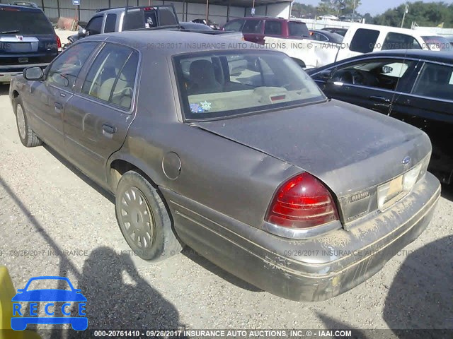 2005 Ford Crown Victoria 2FAFP73W65X121709 image 2