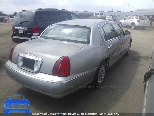 2000 LINCOLN TOWN CAR SIGNATURE 1LNHM82W3YY941314 image 3