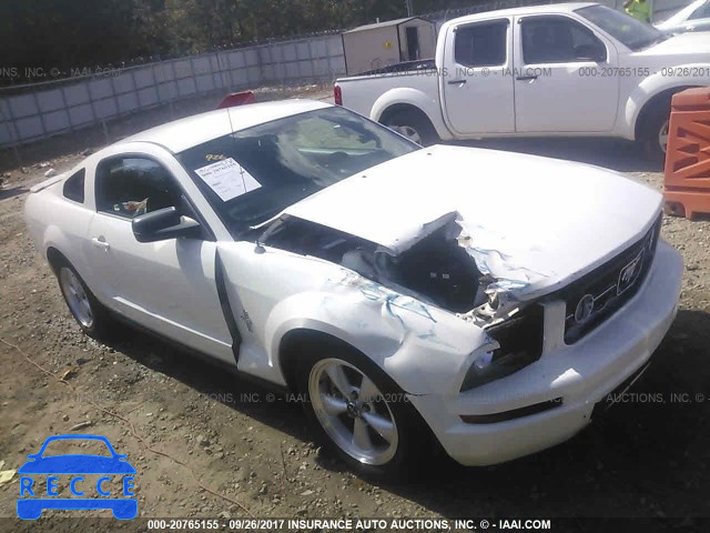 2007 Ford Mustang 1ZVHT80N375277742 image 0