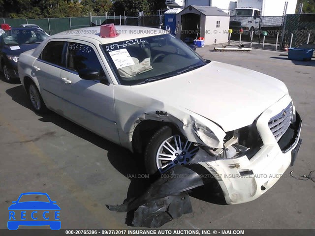 2009 Chrysler 300 LX 2C3KA43D69H538341 Bild 0