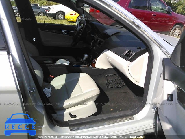 2011 Mercedes-benz C 300 WDDGF5EB7BA460165 image 4