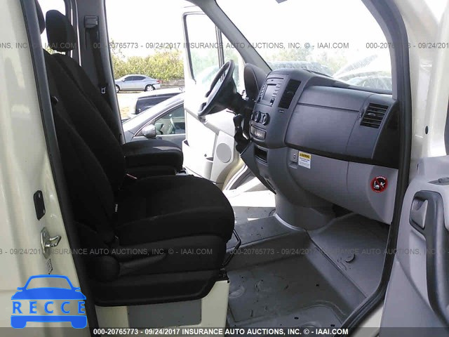 2016 Mercedes-benz Sprinter WDZPE7DD3GP299961 Bild 4