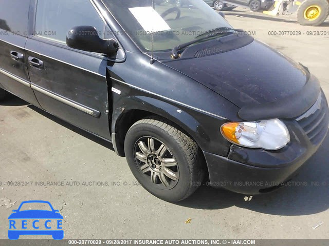 2006 Chrysler Town and Country 2A4GP54LX6R703531 image 5