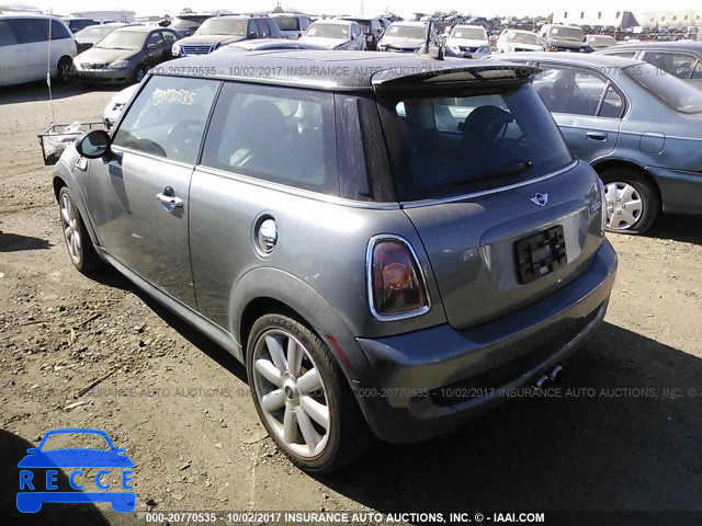 2007 Mini Cooper WMWMF73577TT80640 image 2