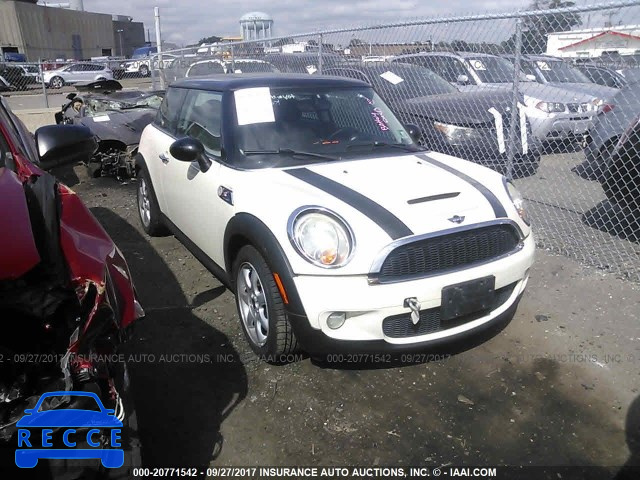 2008 Mini Cooper S WMWMF73538TV33015 Bild 0