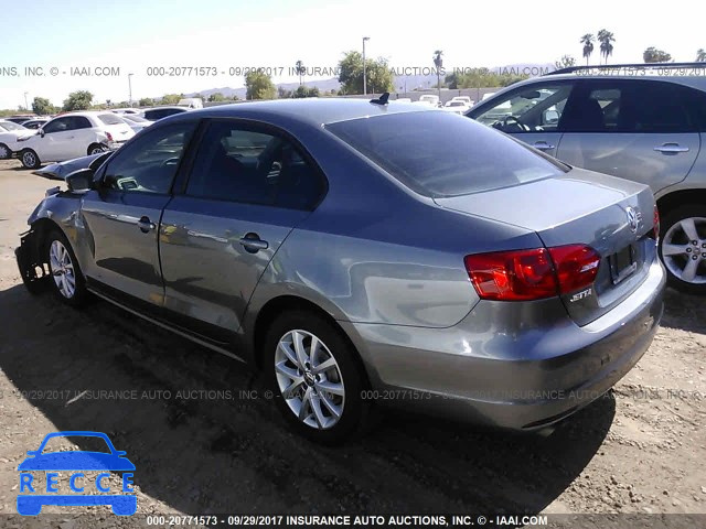 2011 Volkswagen Jetta 3VWDZ7AJ2BM312793 Bild 2