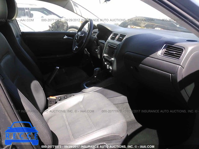 2011 Volkswagen Jetta 3VWDZ7AJ2BM312793 image 4