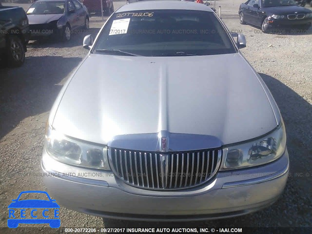 2001 Lincoln Town Car EXECUTIVE 1LNHM81W71Y729748 image 5