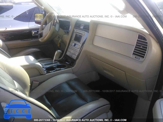 2008 Lincoln Navigator 5LMFU28548LJ04942 зображення 4