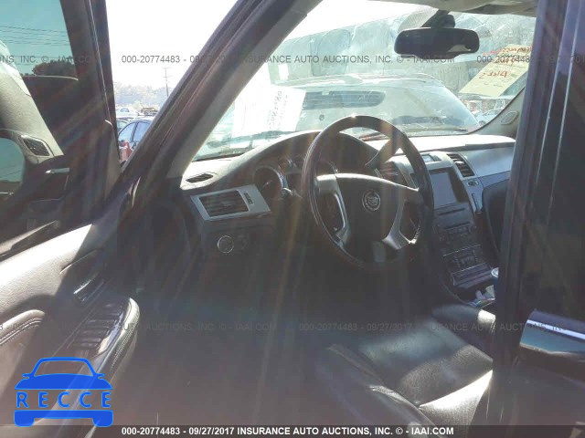 2009 Cadillac Escalade 1GYFK23269R255087 Bild 4