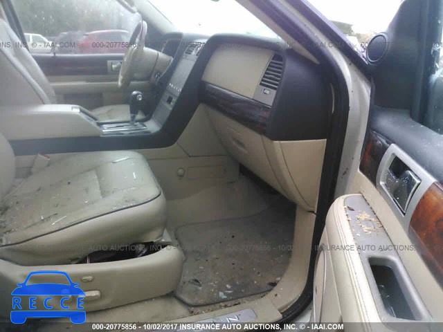 2006 Lincoln Navigator 5LMFU27526LJ17736 зображення 4