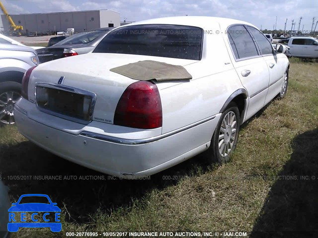 2003 Lincoln Town Car SIGNATURE 1LNHM82W63Y694461 Bild 3