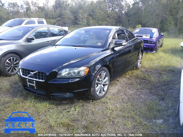 2010 Volvo C70 T5 YV1672MC0AJ092237 Bild 1