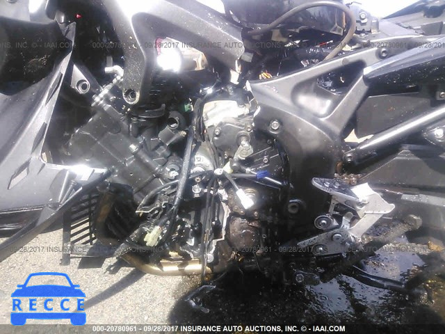 2009 Yamaha FZ6 SHG JYARJ13E59A006638 Bild 8