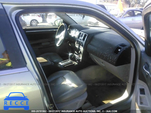2005 Chrysler 300 2C3JA53G65H586346 image 4