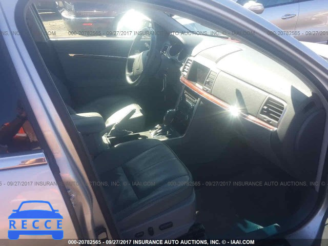 2010 LINCOLN MKZ 3LNHL2GC8AR645062 Bild 4