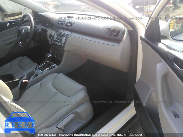 2008 Volkswagen Passat WVWJK73C68E067360 image 4