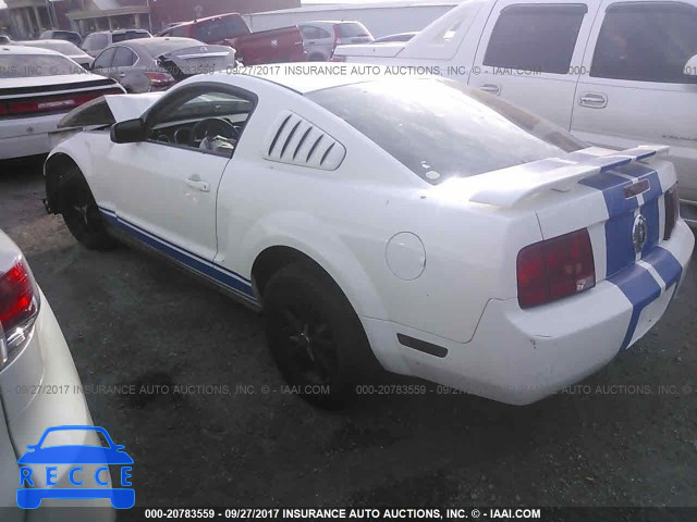 2005 Ford Mustang 1ZVFT80N655107685 image 2