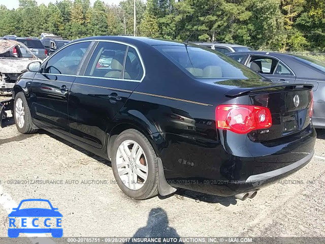 2007 Volkswagen Jetta 3VWEF71K07M191050 image 2