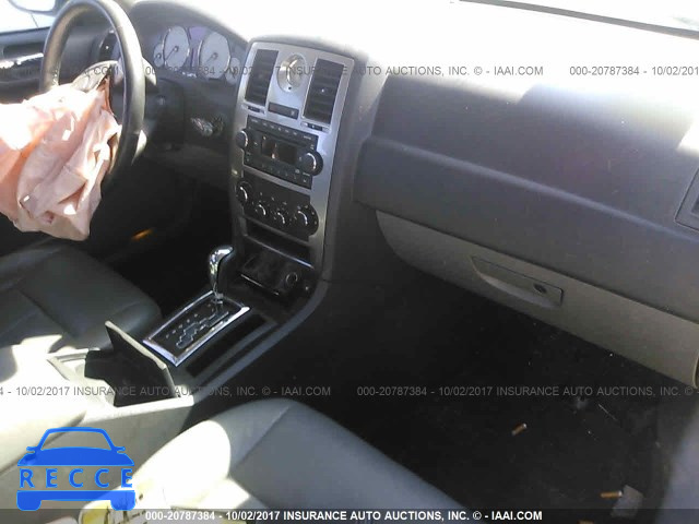 2005 Chrysler 300 2C3JA53G35H180329 image 4