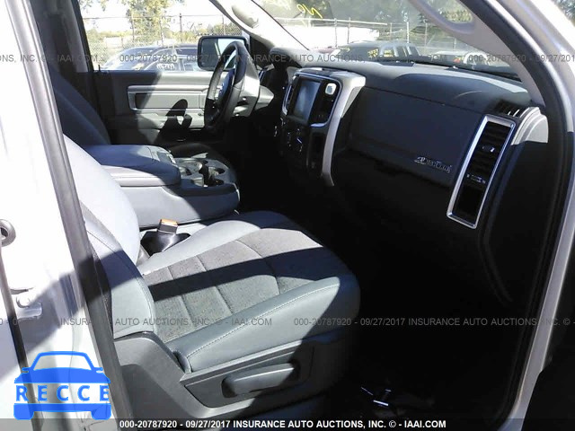 2016 RAM 1500 1C6RR7LG7GS330691 image 4