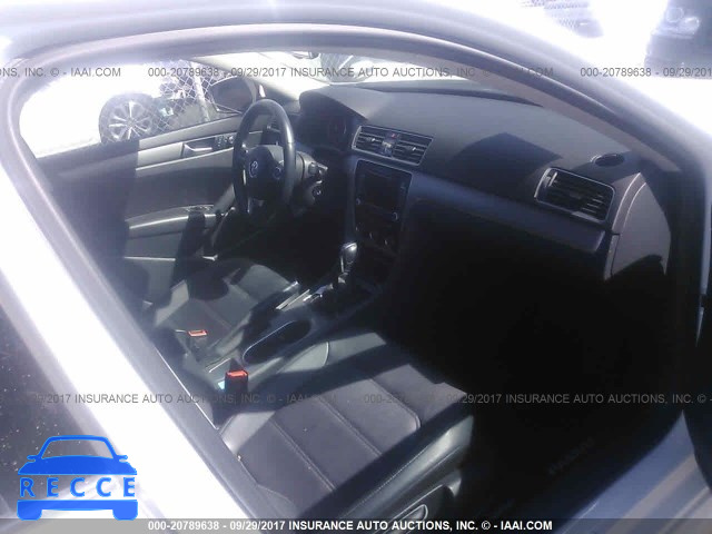 2014 Volkswagen Passat SE 1VWBS7A33EC046641 image 4
