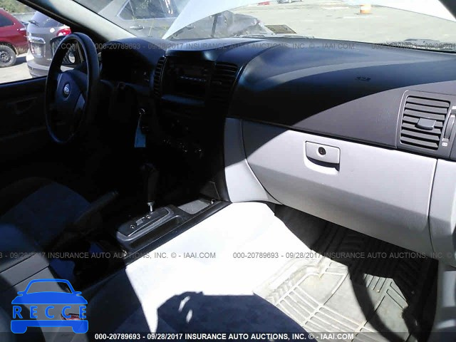 2005 KIA Sorento KNDJC733155352184 image 4
