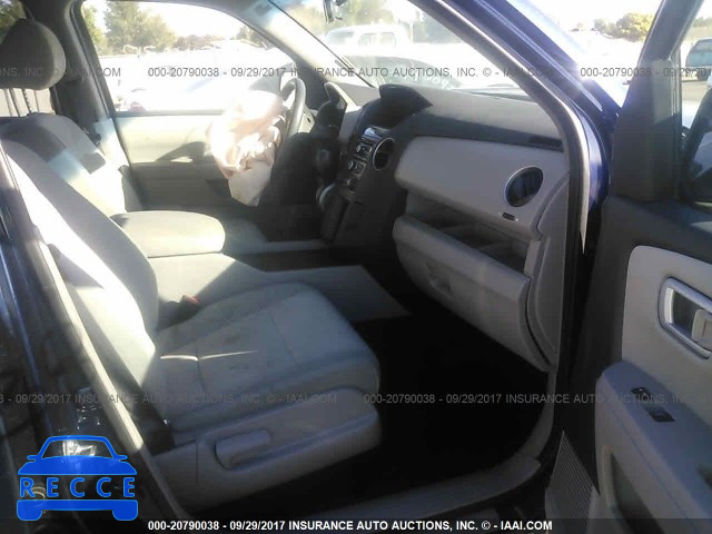 2015 Honda Pilot LX 5FNYF4H28FB006590 image 4