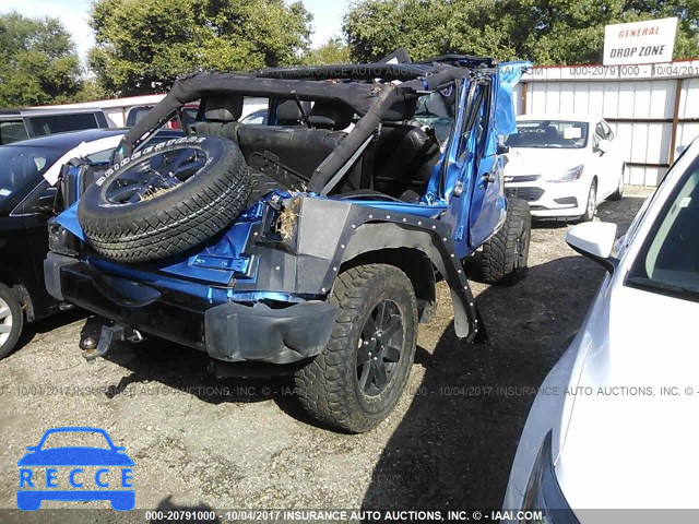 2014 Jeep Wrangler Unlimited SAHARA 1C4HJWEG7EL272754 Bild 3