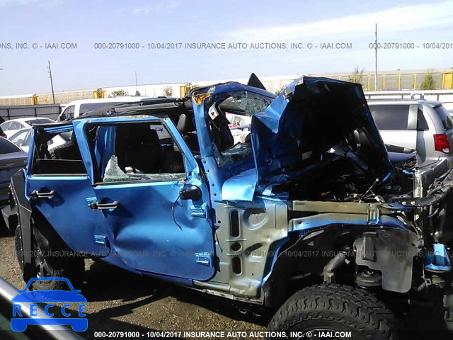 2014 Jeep Wrangler Unlimited SAHARA 1C4HJWEG7EL272754 Bild 5