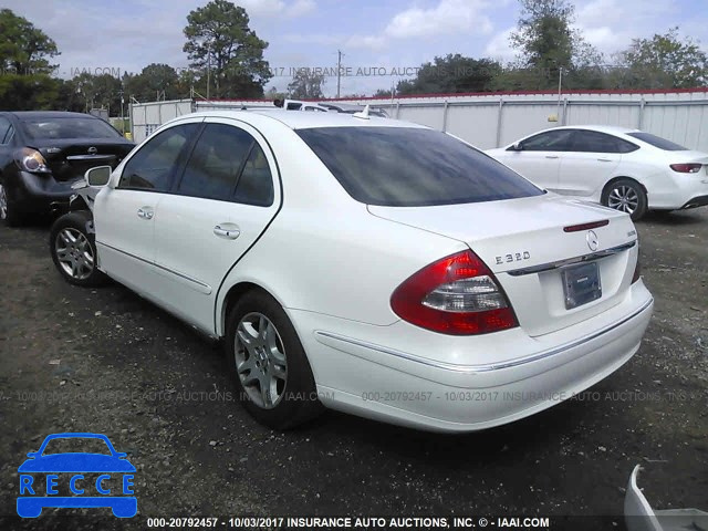 2007 Mercedes-benz E WDBUF22X87B066637 image 2