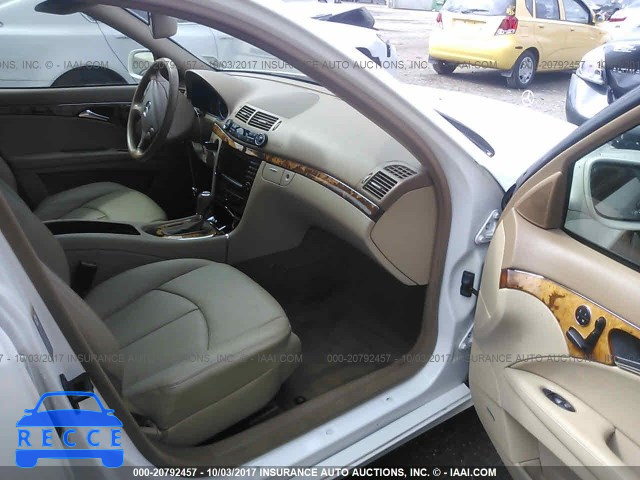 2007 Mercedes-benz E WDBUF22X87B066637 image 4