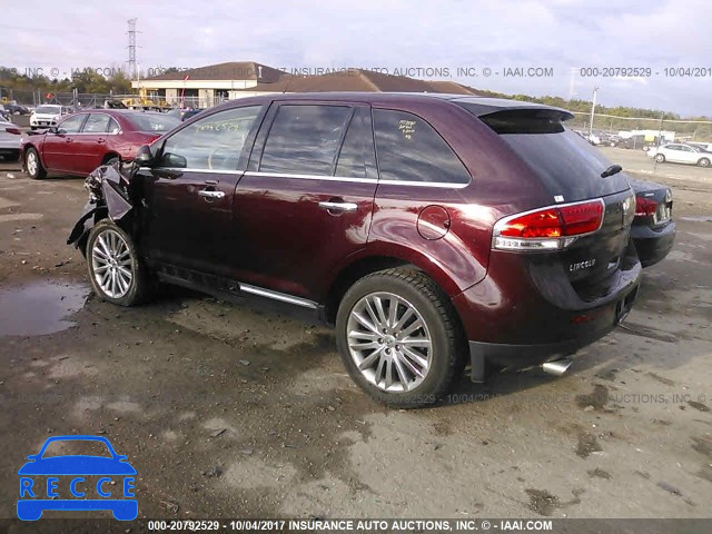 2011 Lincoln MKX 2LMDJ8JK2BBJ22647 image 2