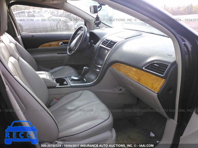 2011 Lincoln MKX 2LMDJ8JK2BBJ22647 image 4