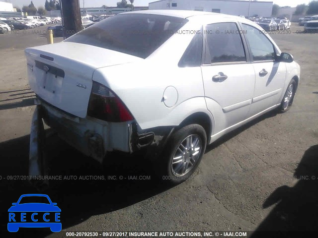 2005 Ford Focus 1FAFP34N35W220742 image 3