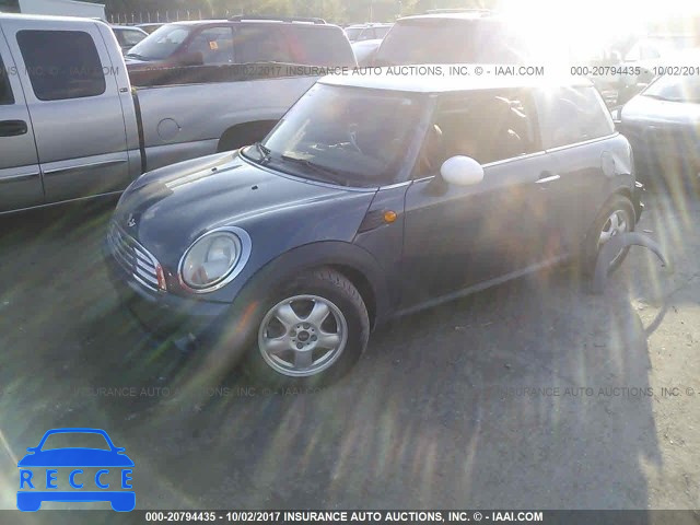 2010 MINI COOPER WMWMF3C52ATZ21495 зображення 1