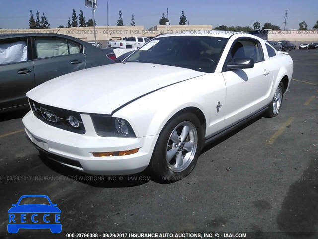 2008 Ford Mustang 1ZVHT80N685125407 image 1