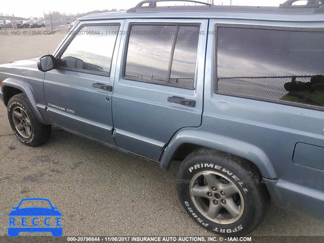 1999 Jeep Cherokee 1J4FF68S5XL618001 image 2